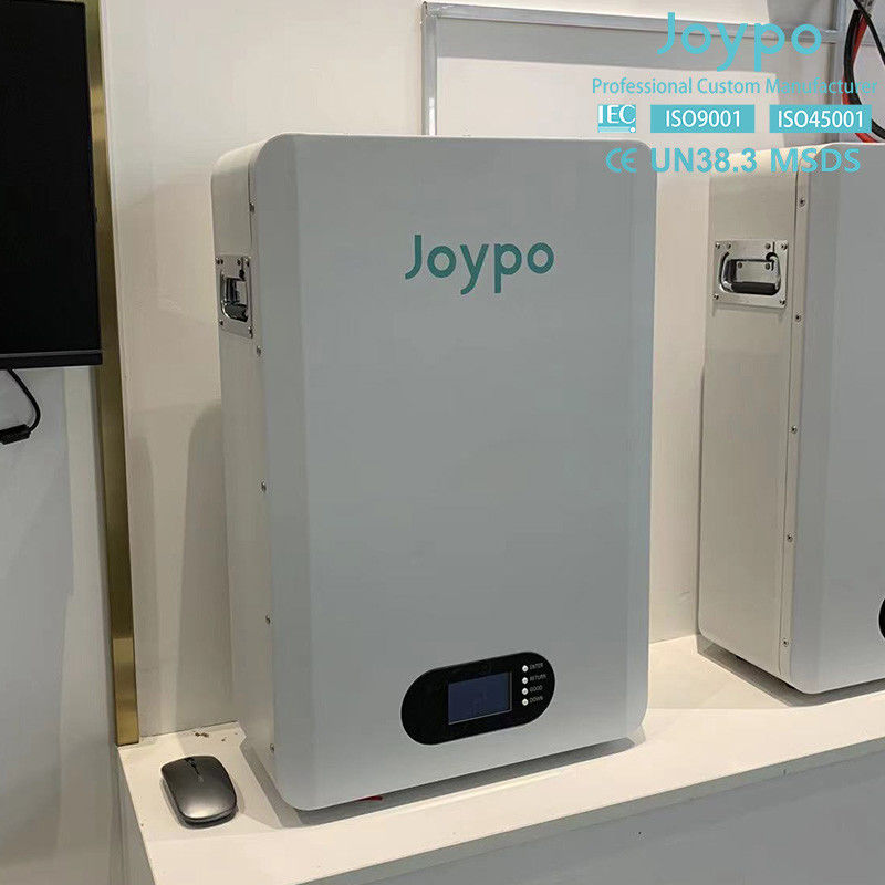 Batteria ricaricabile Joypo 5KWH 10KWH LiFePO4 per lo stoccaggio di energia solare