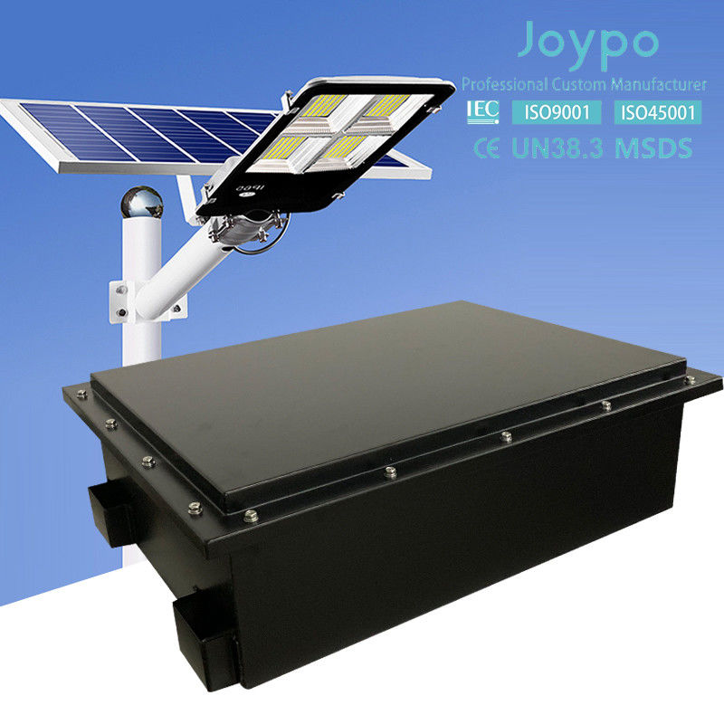 Batteria al litio OEM rinnovabile da 24V 60Ah ad alte prestazioni per illuminazione stradale solare